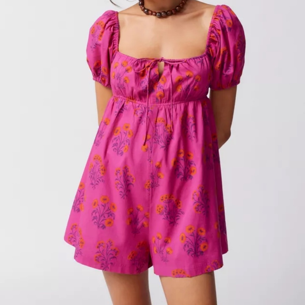 Kimchi Blue Ginnie Floral Romper